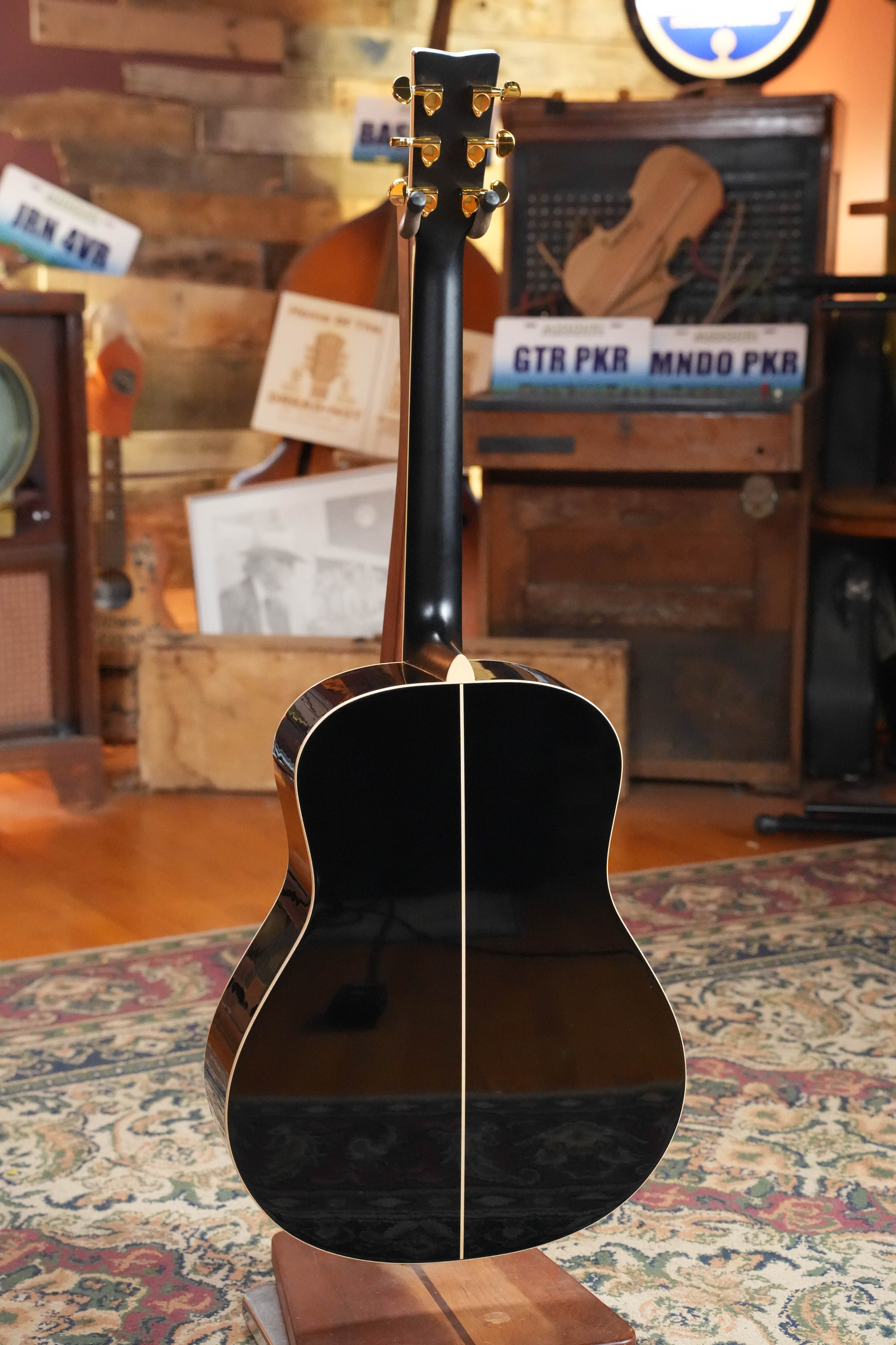 Yamaha LL16D Spruce/Rosewood Acoustic Electric Jumbo Guitar #0676