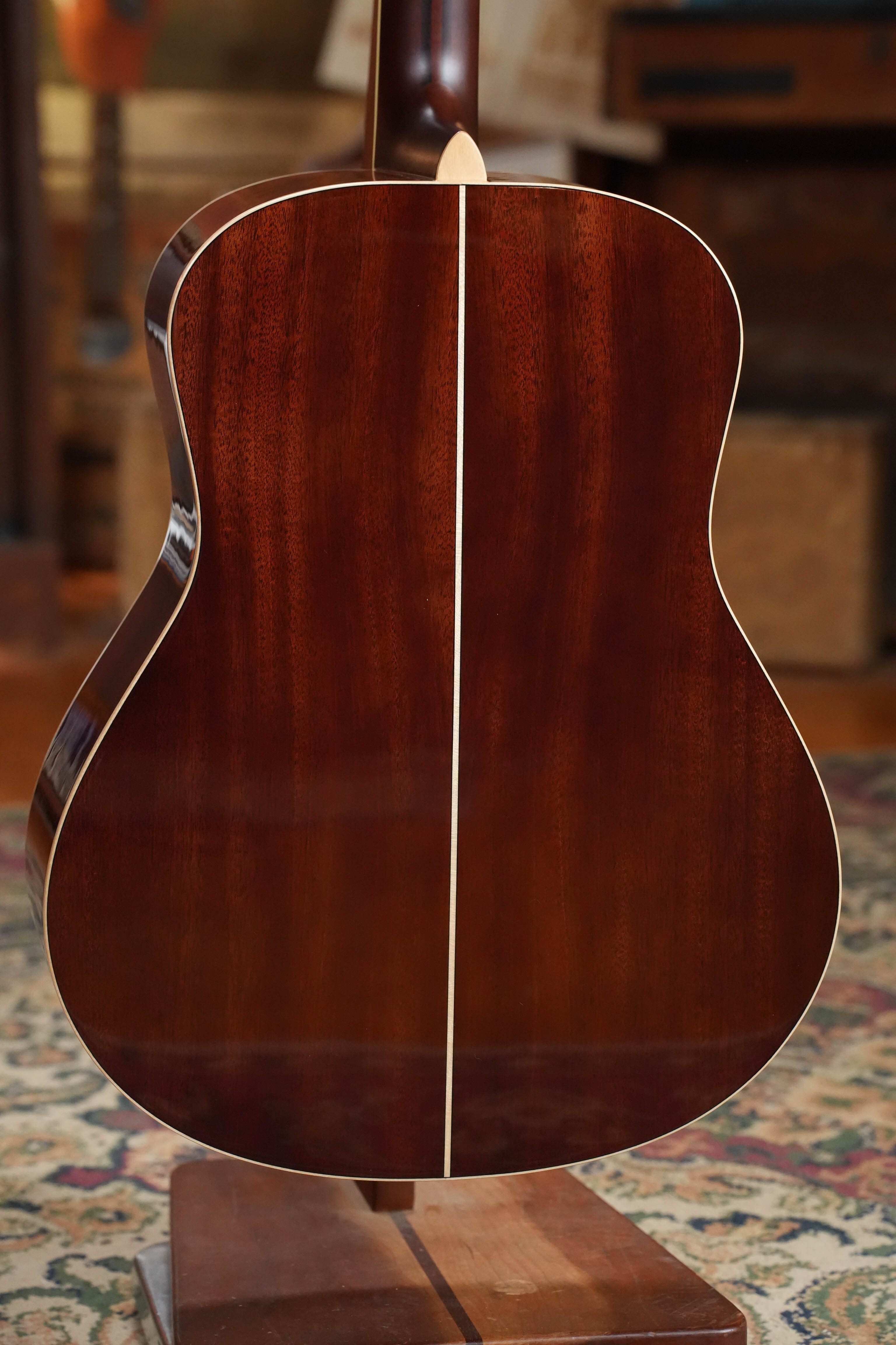 Yamaha LL16M ARE Engelmann/Mahogany Original Jumbo Acoustic Guitar w/