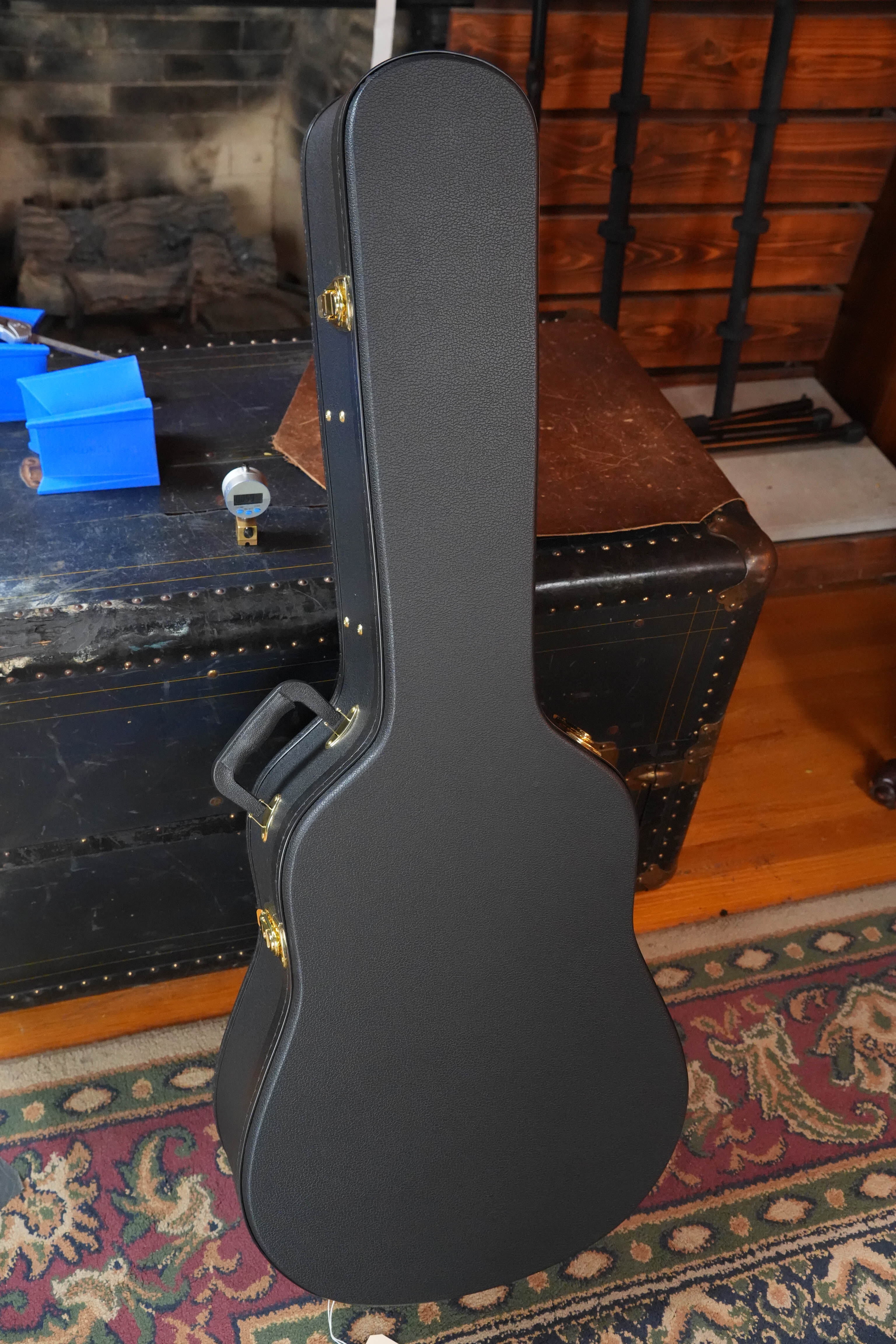 Yamaha LL16RDHC Natural Finish Jumbo Acoustic-Electric Guitar #0560