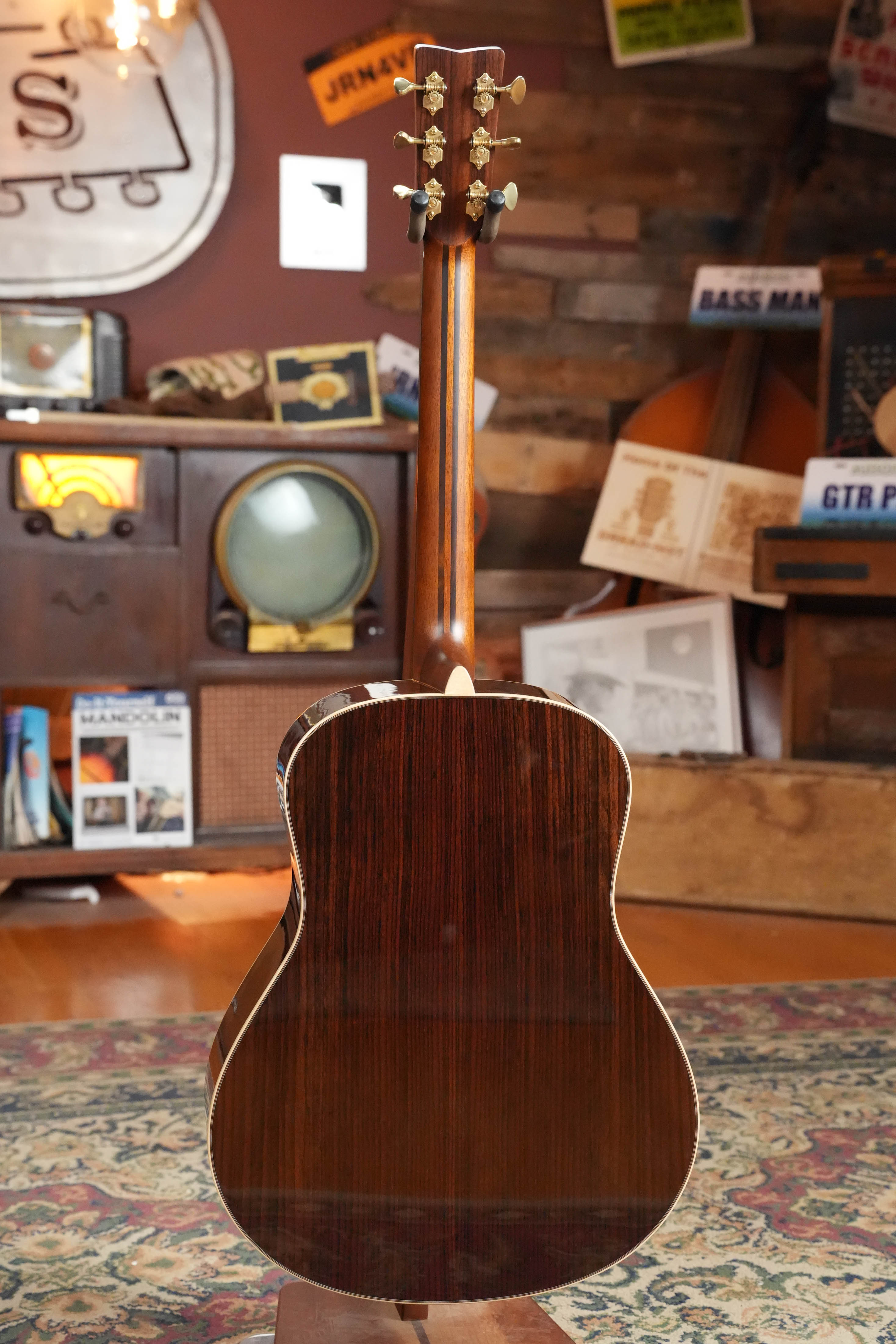 Yamaha LL26R Spruce/Rosewood Jumbo Acoustic Guitar #088A