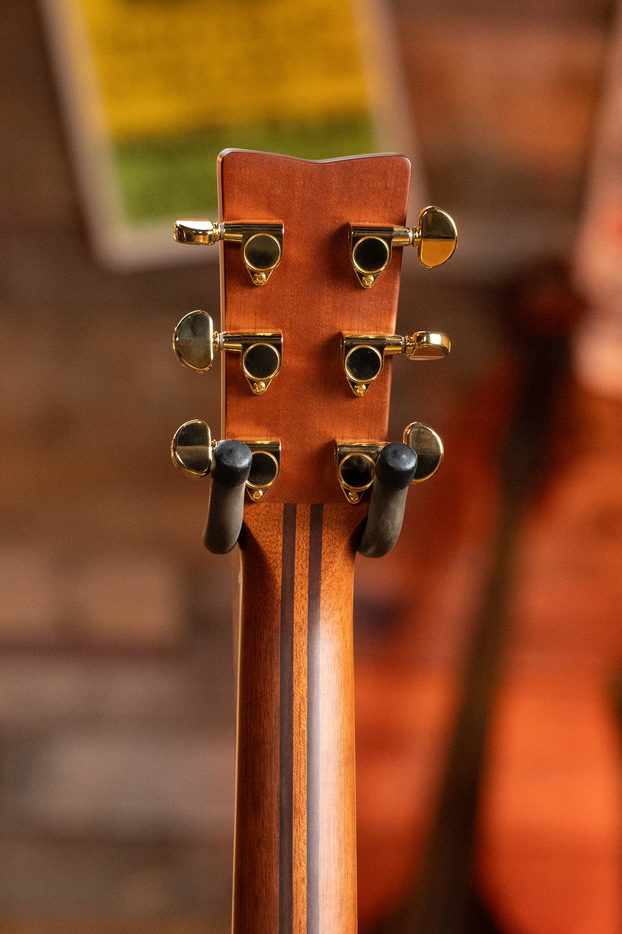 Yamaha LS16 A.R.E Englemann Spruce/Rosewood Concert Guitar w/Electronics #0095