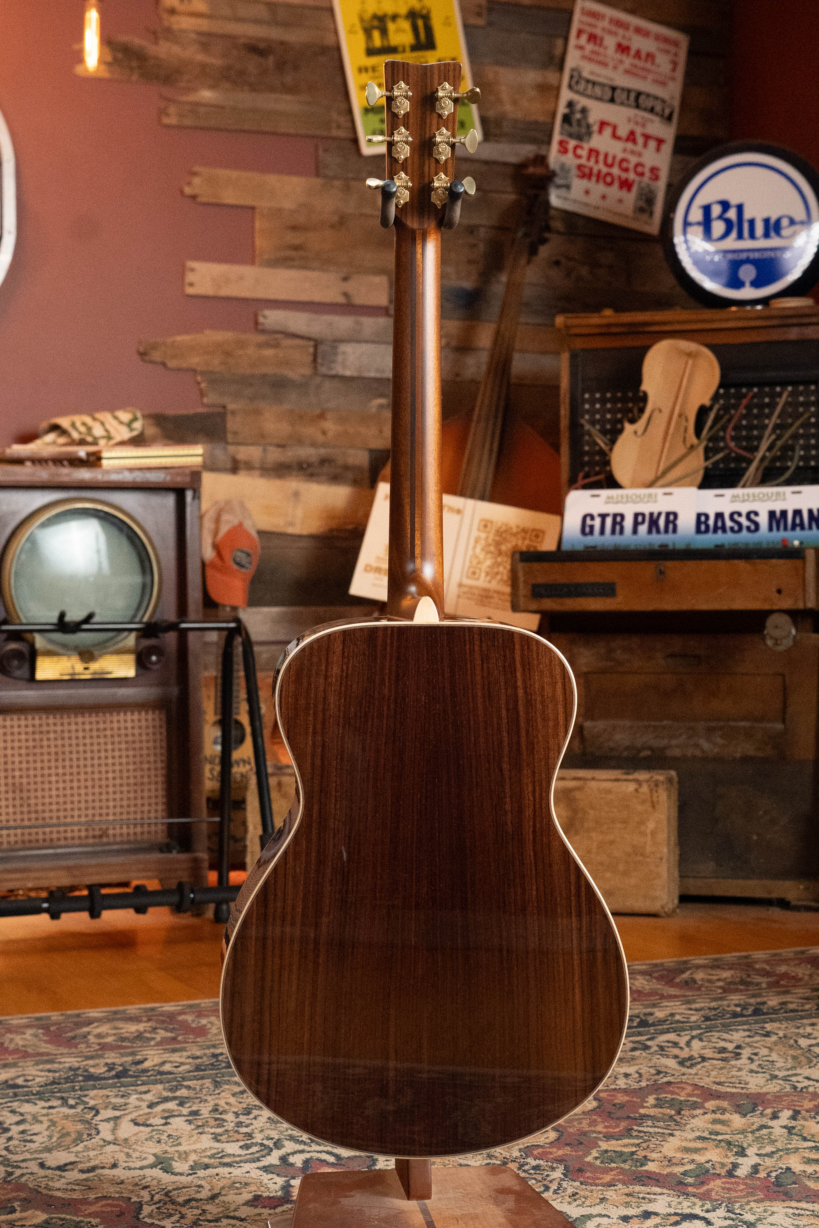 Yamaha LS26R Engelmann Spruce/Rosewood Concert Body Acoustic Guitar #090A