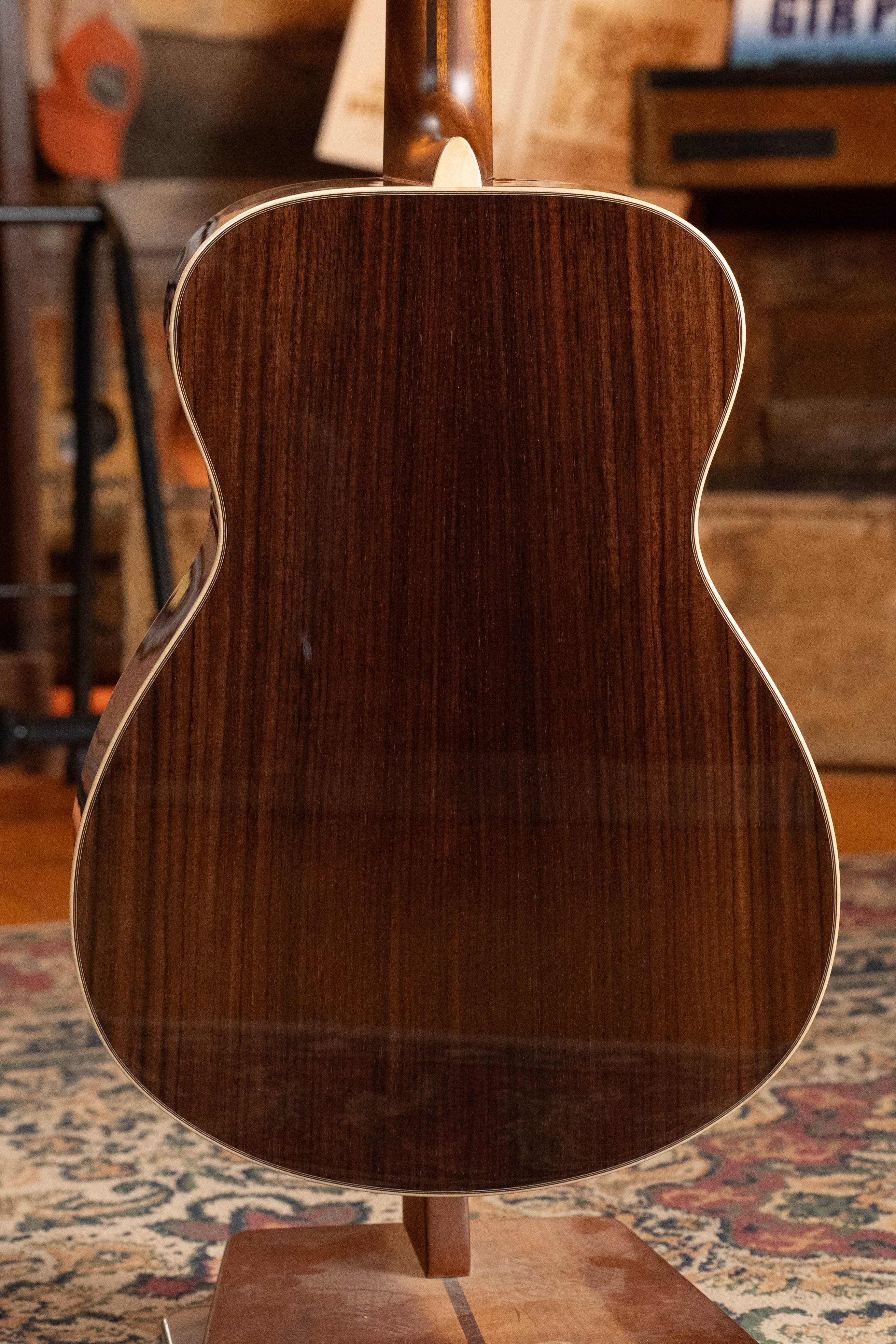 Yamaha LS26R Engelmann Spruce/Rosewood Concert Body Acoustic Guitar #090A