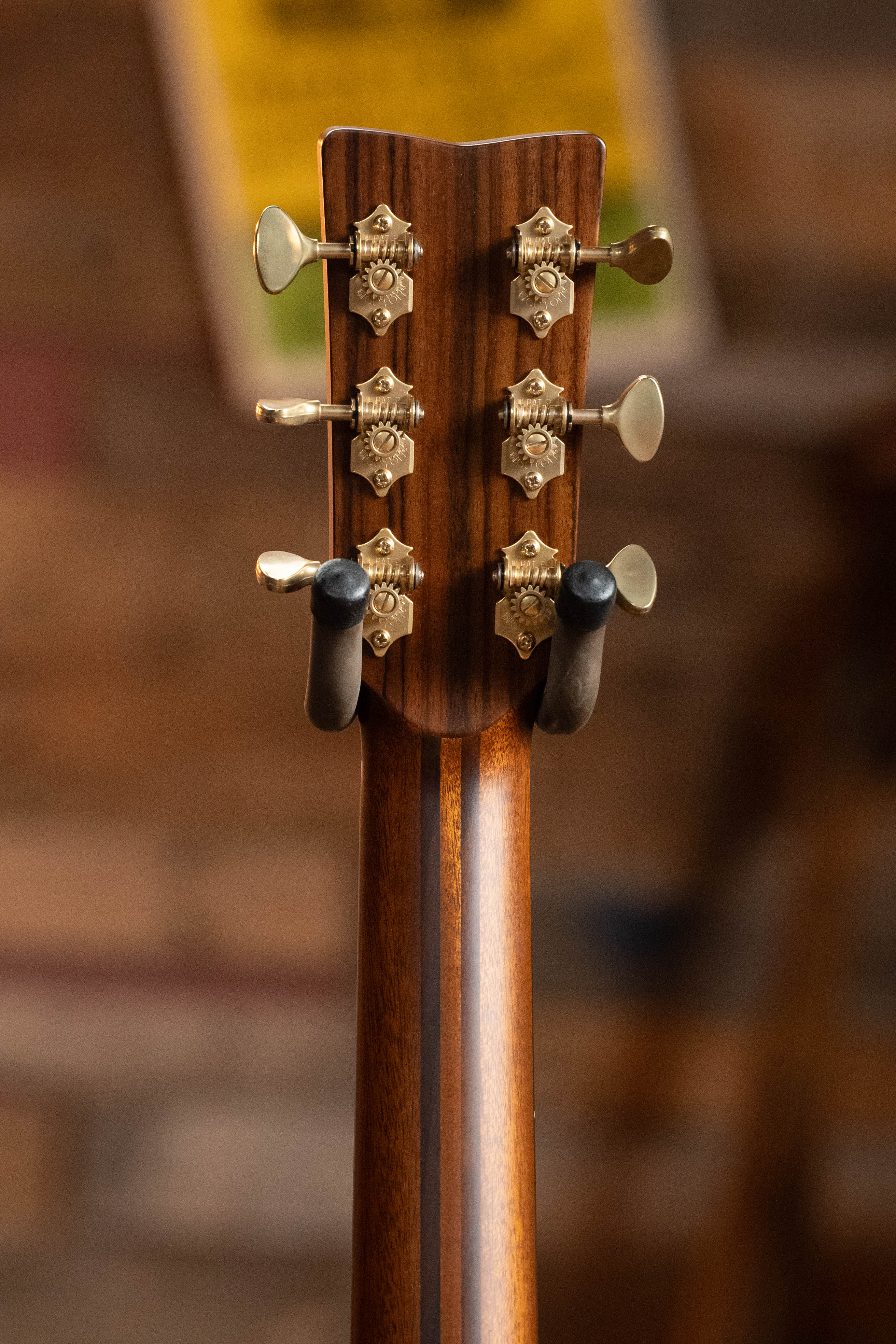 Yamaha LS26R Engelmann Spruce/Rosewood Concert Body Acoustic Guitar #090A