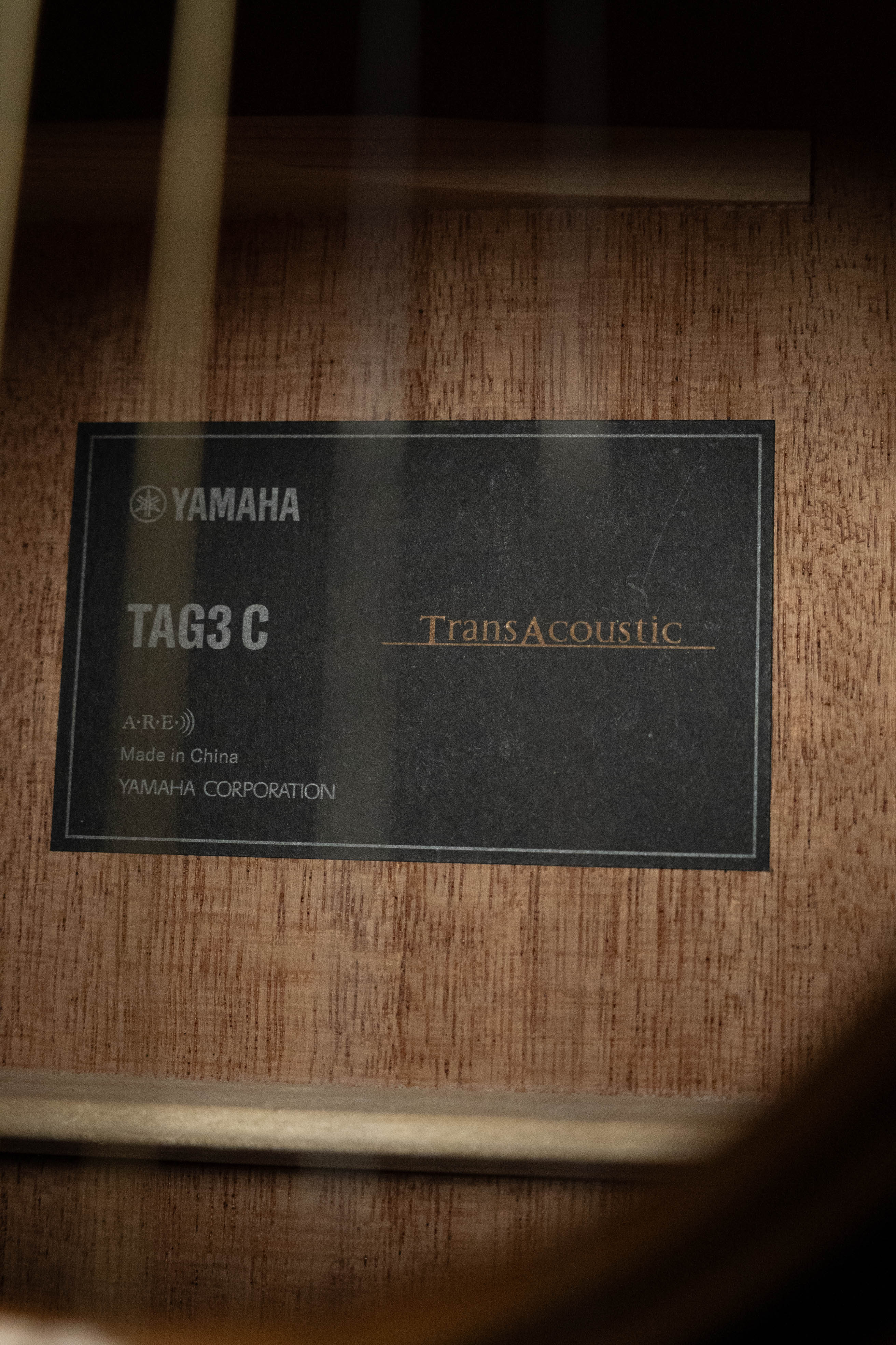 Yamaha TAG3C-SDB Sitka/Mahogany Sandburst Dreadnought Guitar w/the NEWEST TransAcoustic System #0403