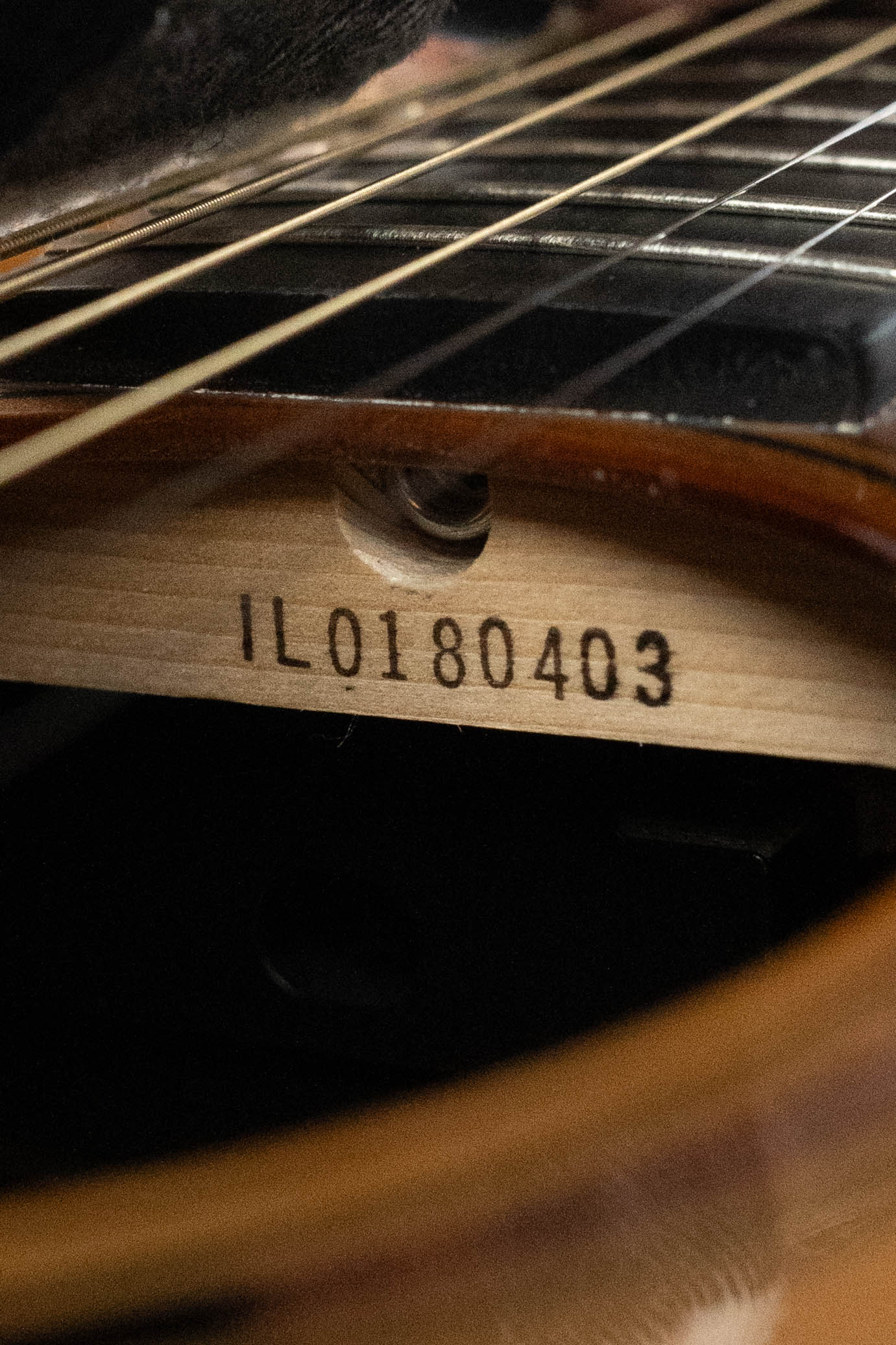 Yamaha TAG3C-SDB Sitka/Mahogany Sandburst Dreadnought Guitar w/the NEWEST TransAcoustic System #0403