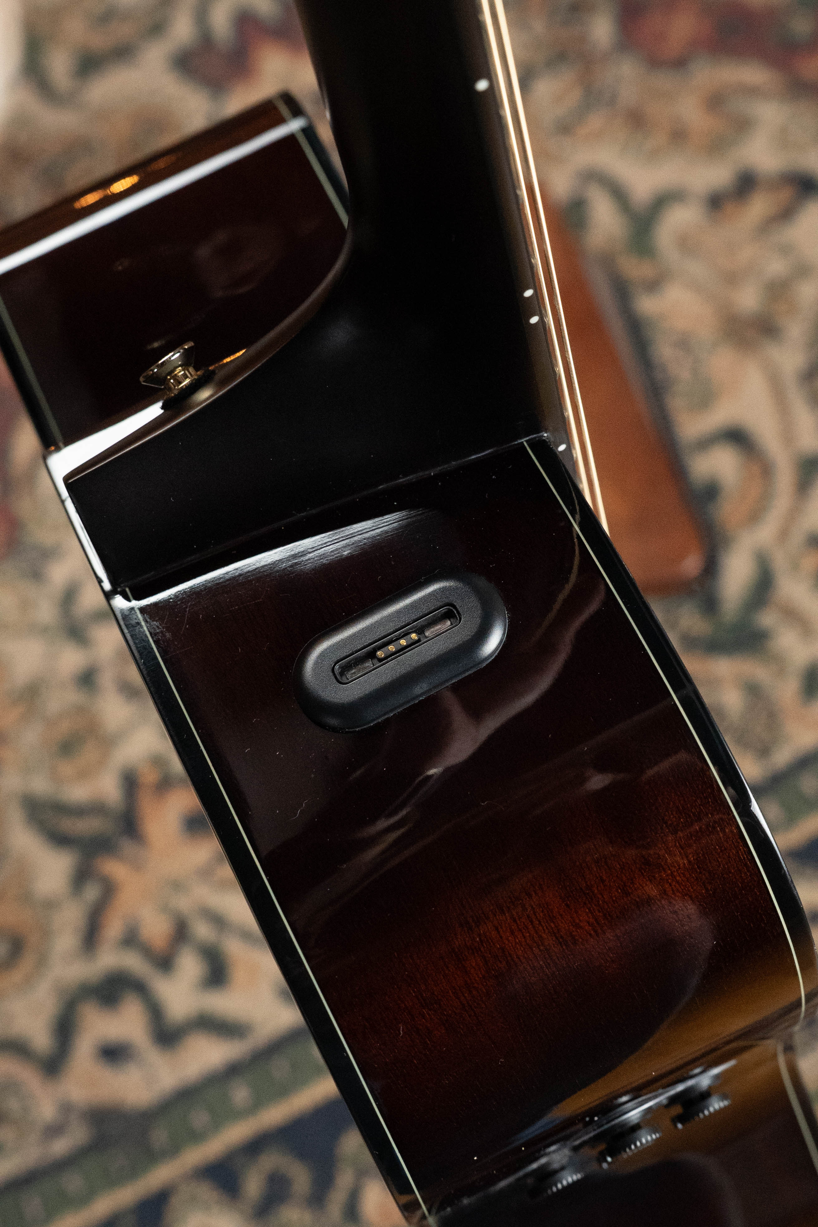 Yamaha TAG3C-SDB Sitka/Mahogany Sandburst Dreadnought Guitar w/the NEWEST TransAcoustic System #0426