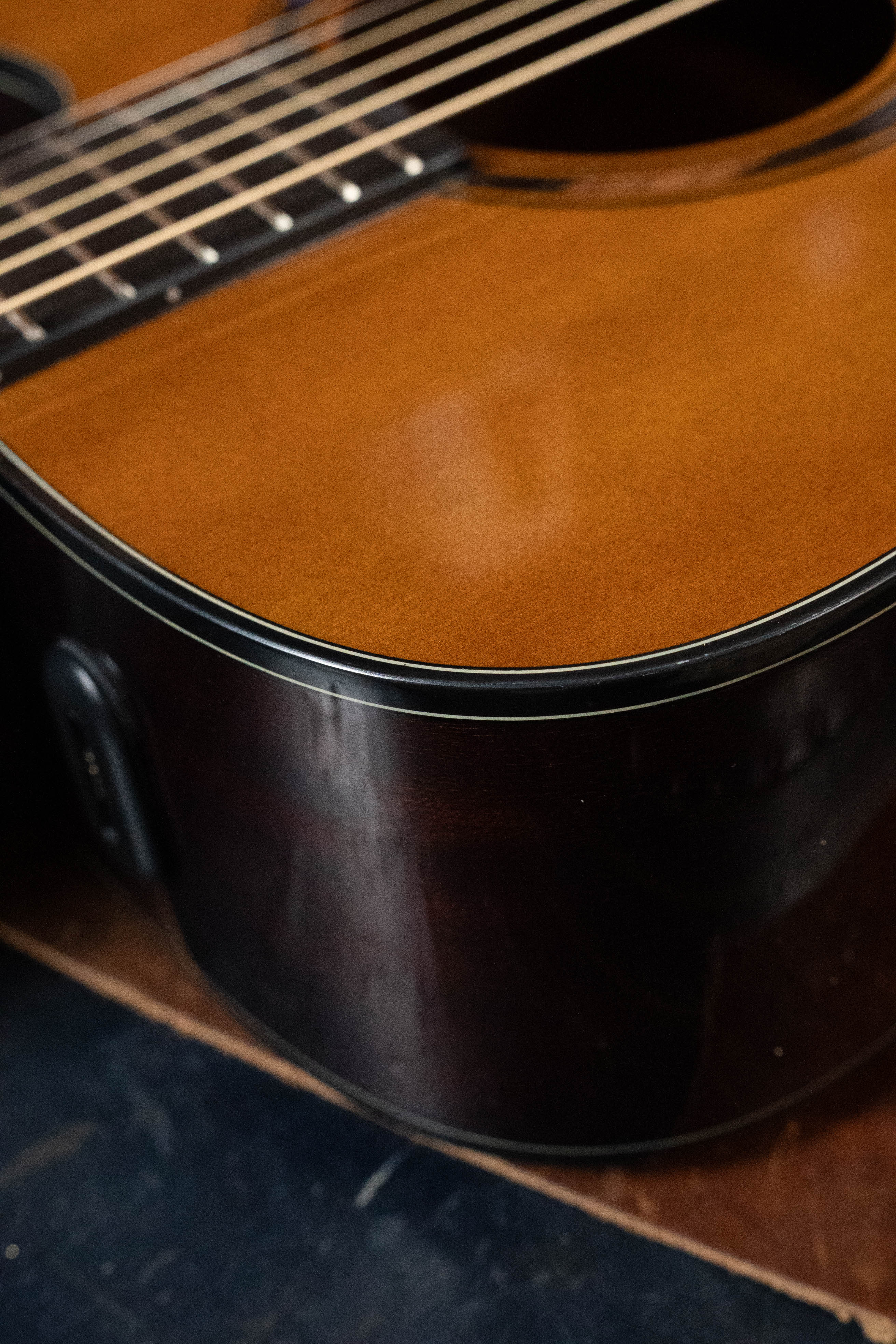 Yamaha TAG3C-SDB Sitka/Mahogany Sandburst Dreadnought Guitar w/the NEWEST TransAcoustic System #0426