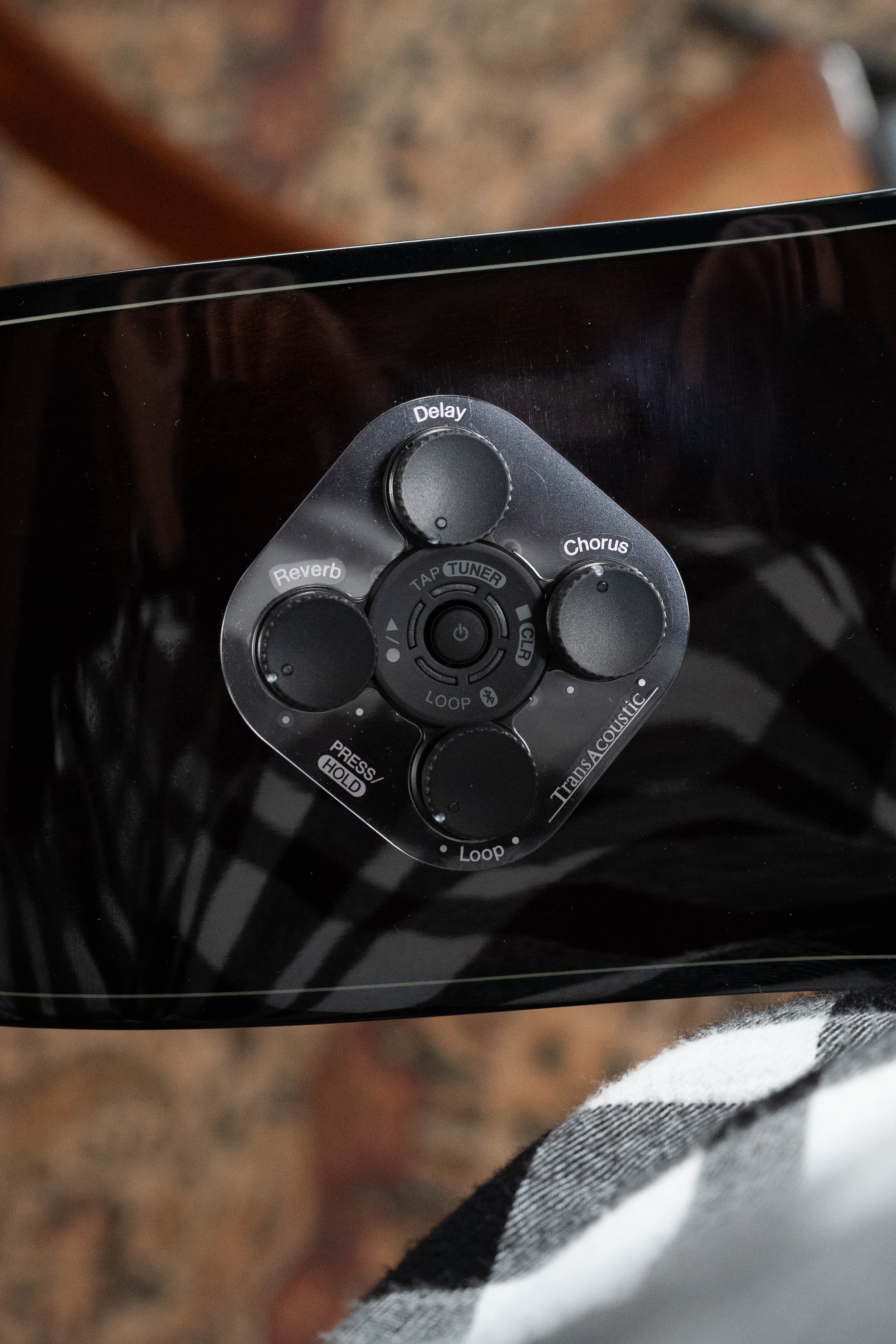 Yamaha TAG3C-SDB Sitka/Mahogany Sandburst Dreadnought Guitar w/the NEWEST TransAcoustic System #0592