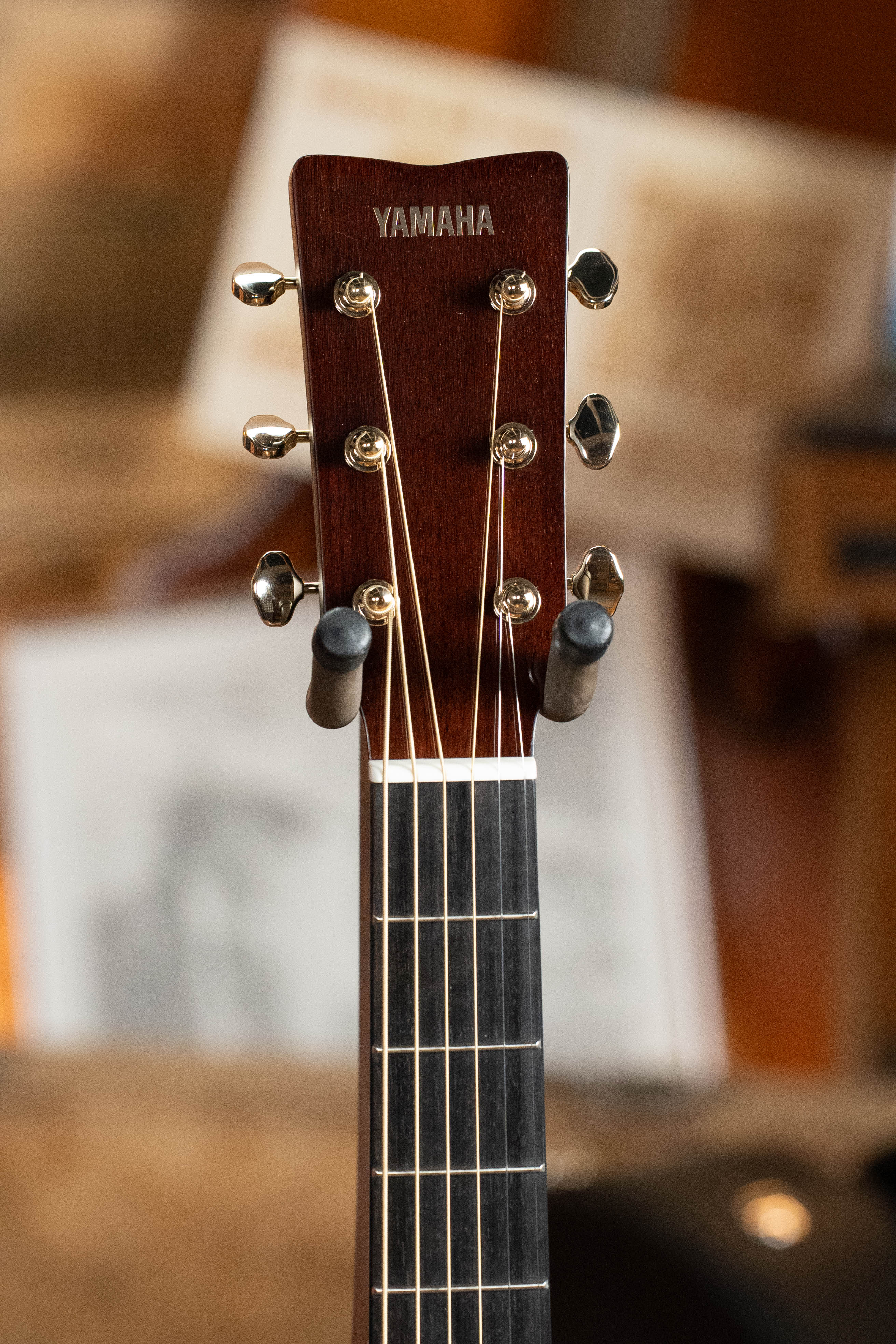 Yamaha TAG3C-SDB Sitka/Mahogany Sandburst Dreadnought Guitar w/the NEWEST TransAcoustic System #0760