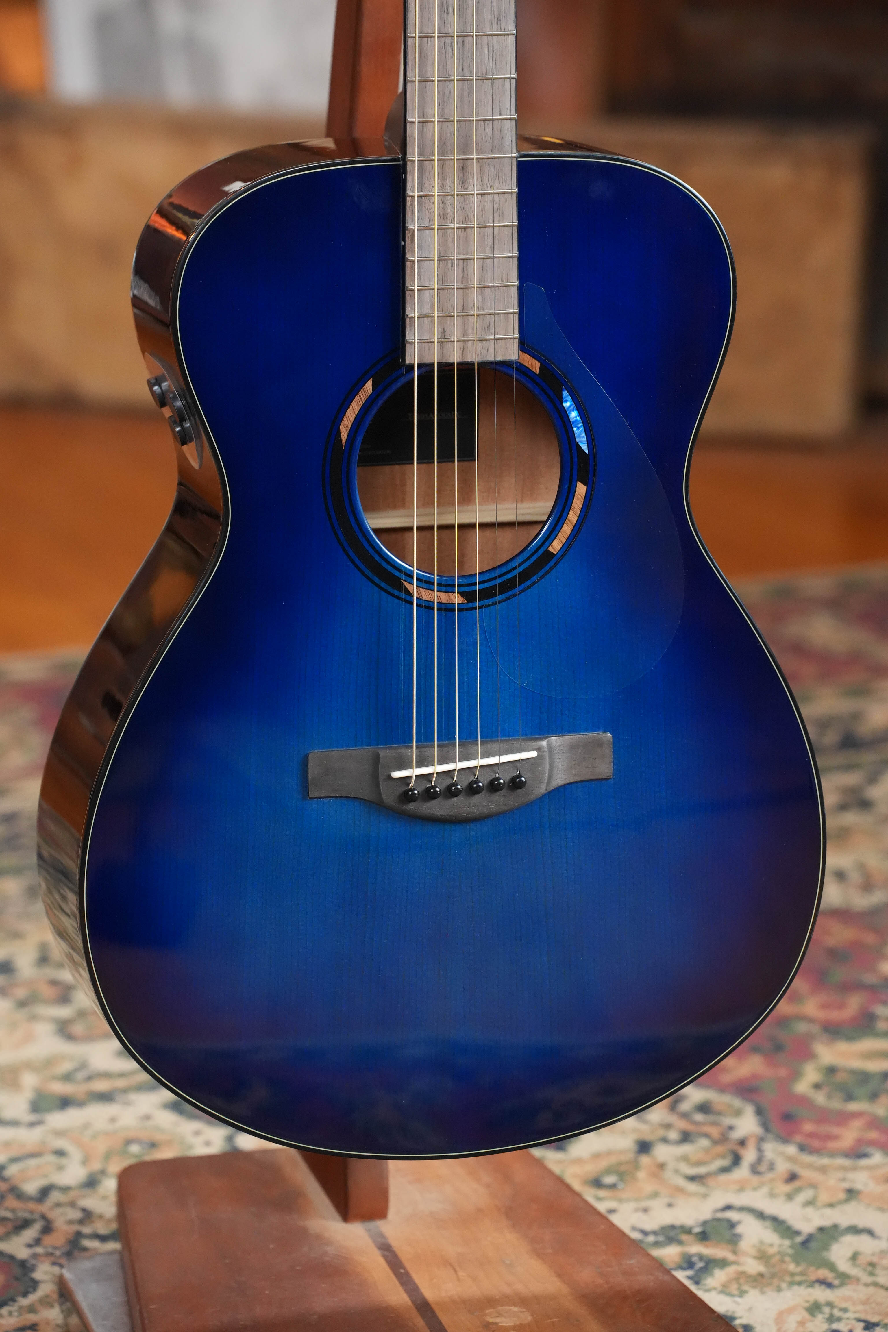 Yamaha TAS1E Ultra Marine Spruce/Mahogany Transacoustic Concert Guitar #1161