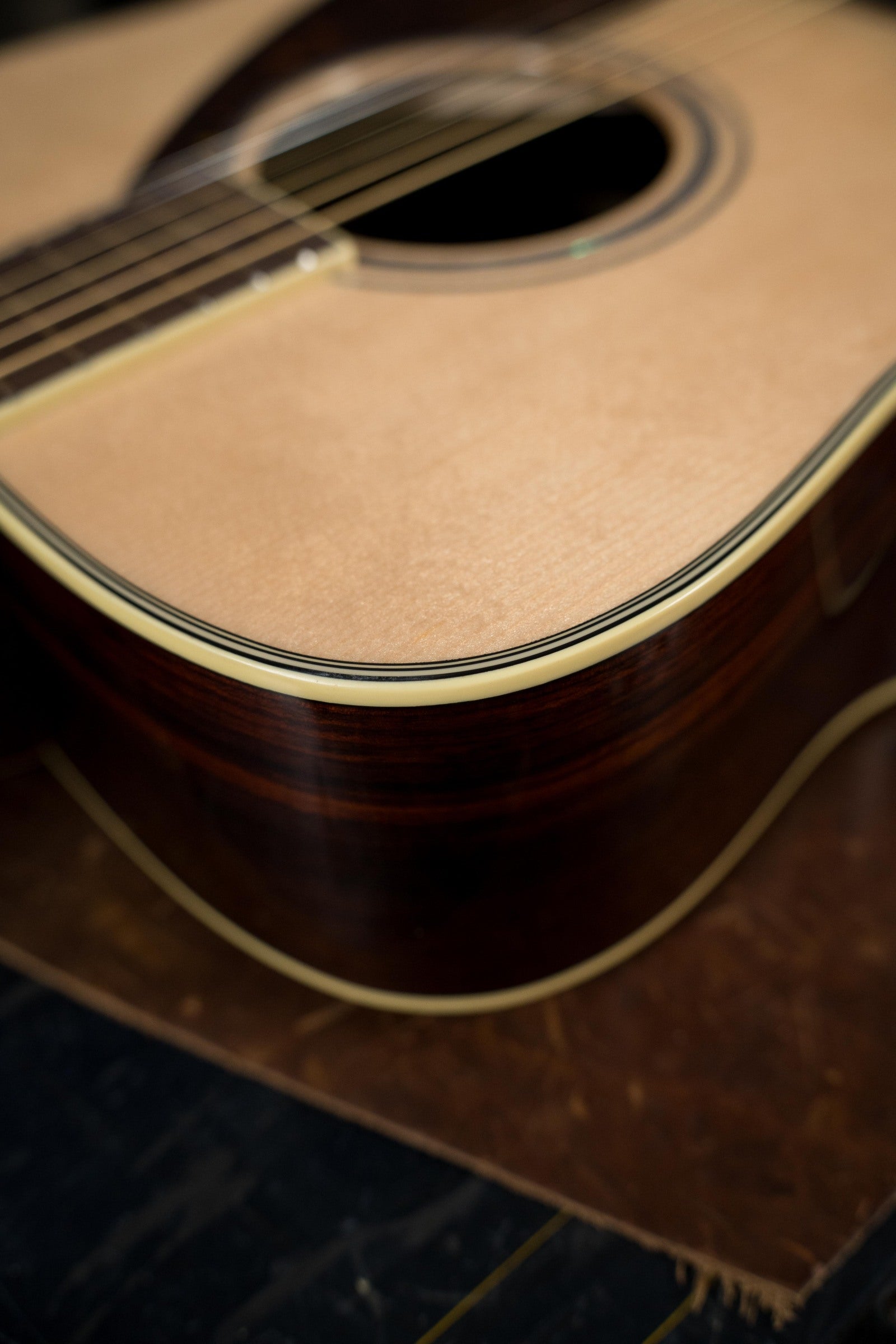 Yamaha FG830 Spruce/Laminate Rosewood Natural Dreadnought Acoustic Guitar #0584