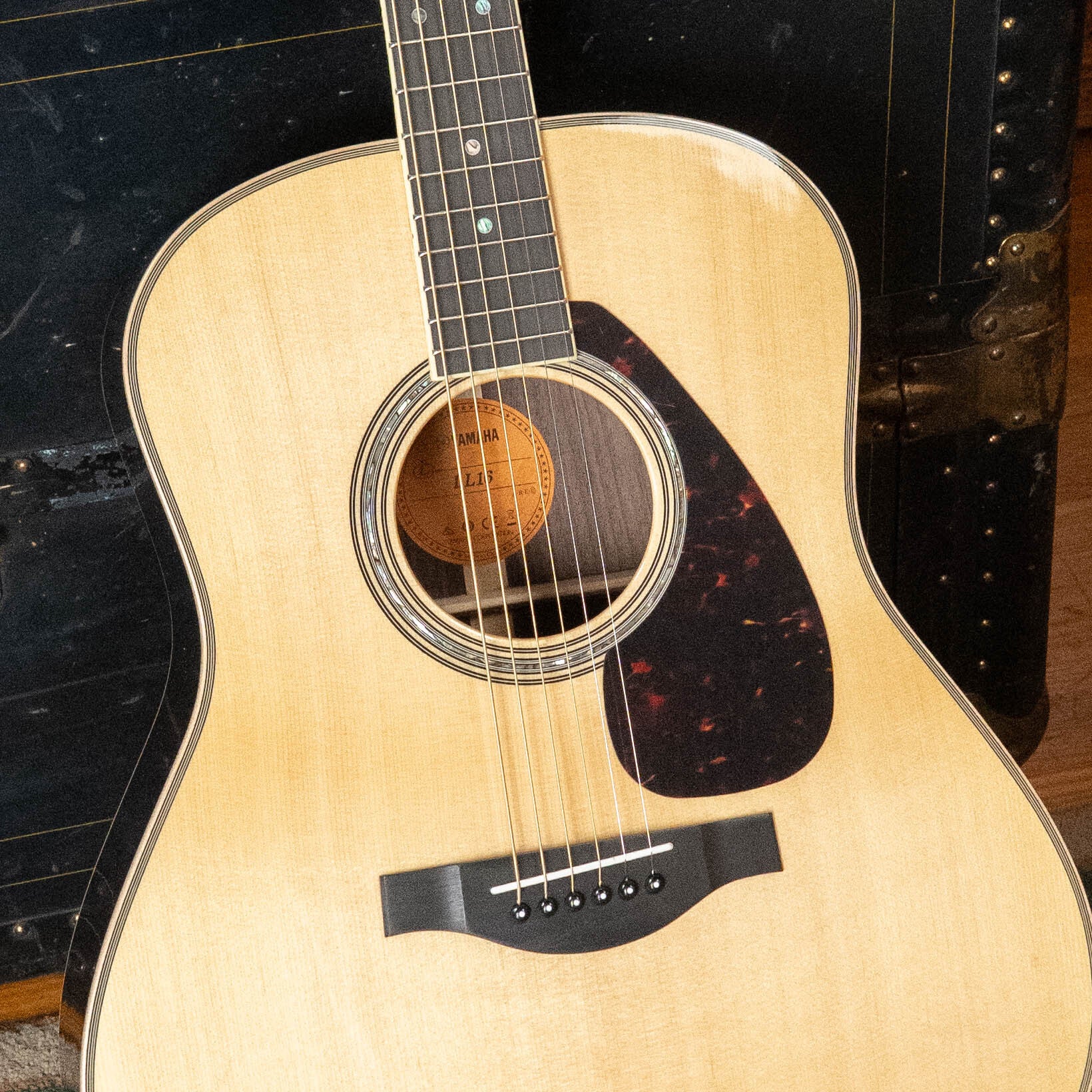 Yamaha LL16 ARE LL Series Engelmann/Rosewood Original Jumbo Acoustic Guitar w/ SRT Zero Impact Pickup #0545