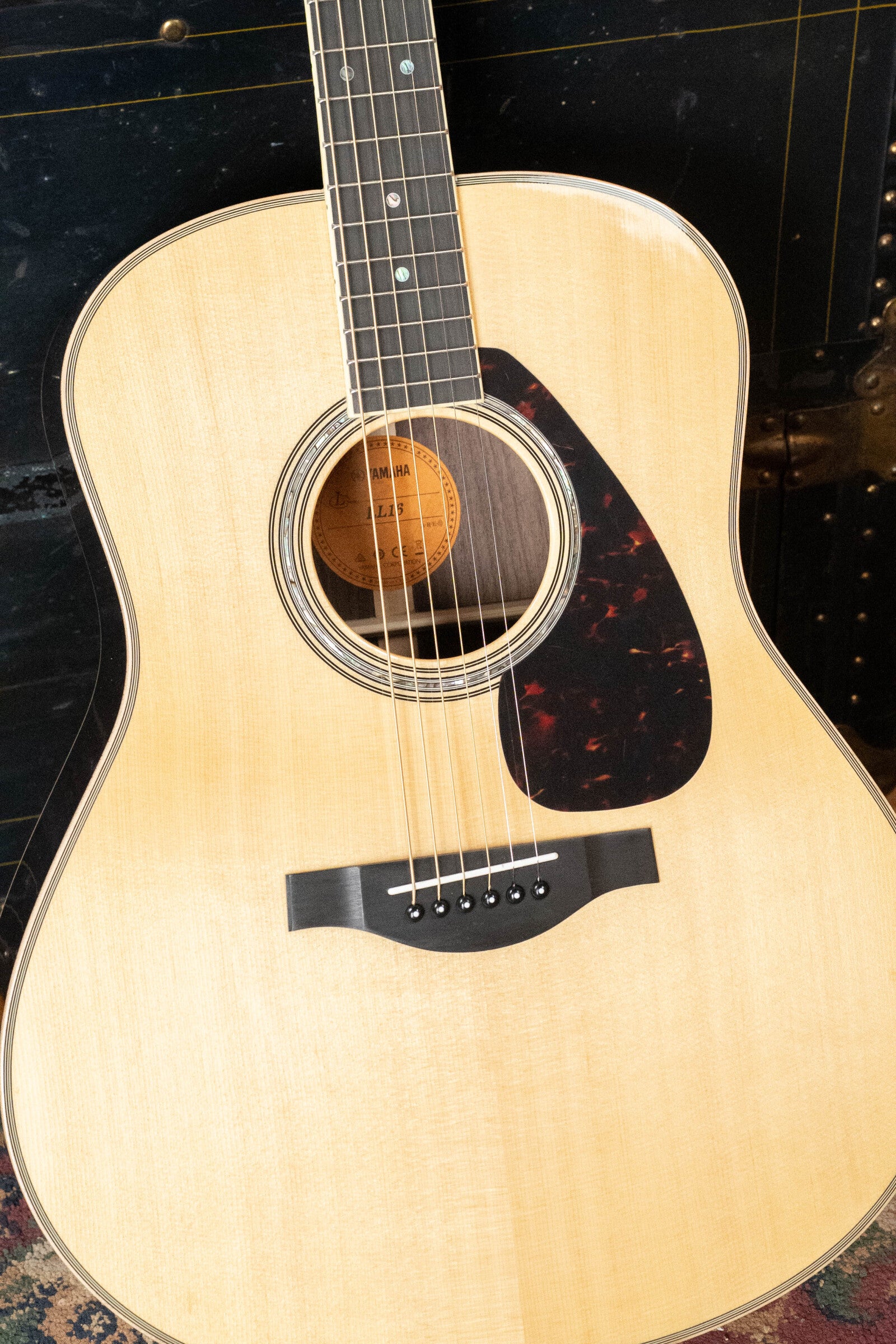 Yamaha LL16 ARE LL Series Engelmann/Rosewood Original Jumbo Acoustic Guitar w/ SRT Zero Impact Pickup #0545