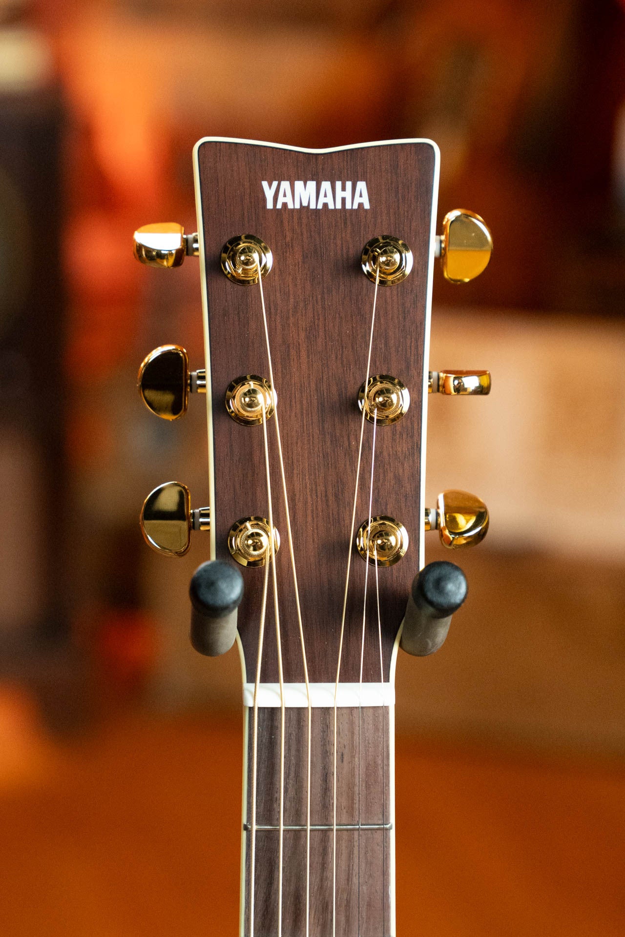 Yamaha LL6 Brown Sunburst ARE Engelmann/Rosewood Dreadnought Guitar w/SRT Piezo Pickup #0452