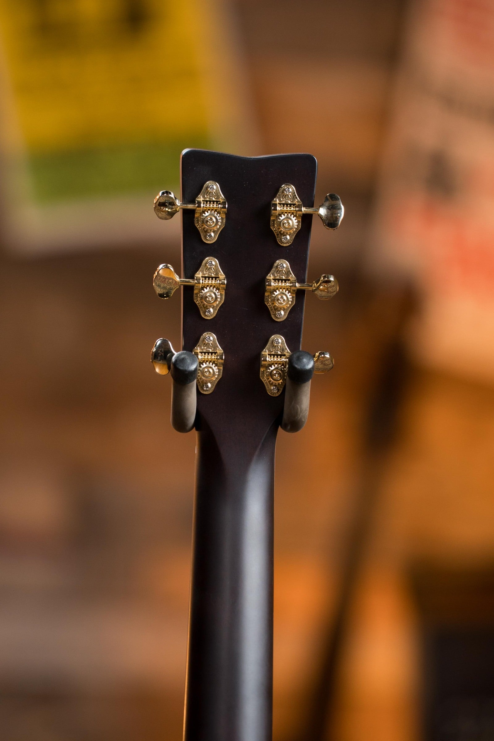 Yamaha TAG3C-NT Sitka/Mahogany Natural Dreadnought Guitar w/the NEWEST TransAcoustic System #0421