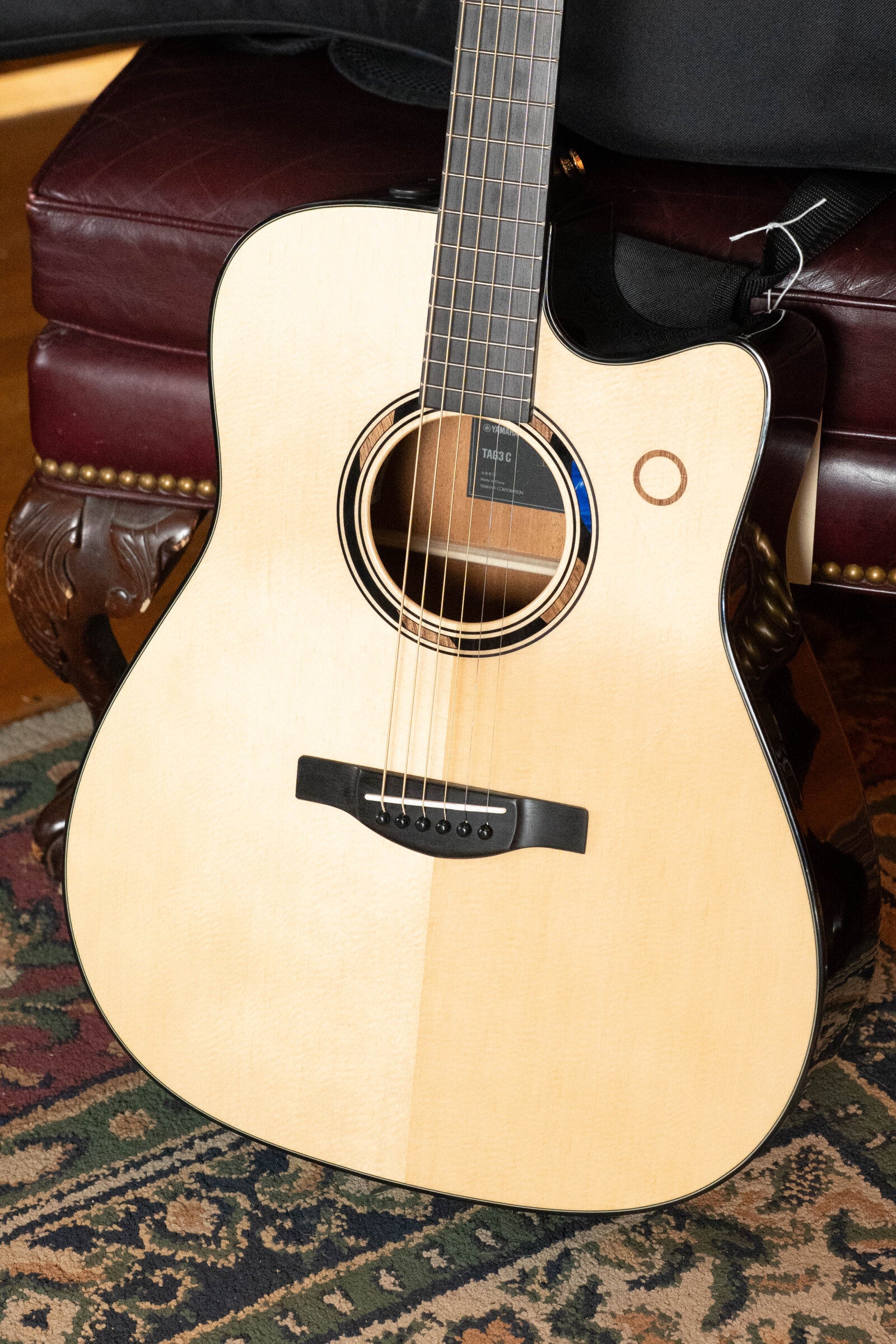 Yamaha TAG3C-NT Sitka/Mahogany Natural Dreadnought Guitar w/the NEWEST