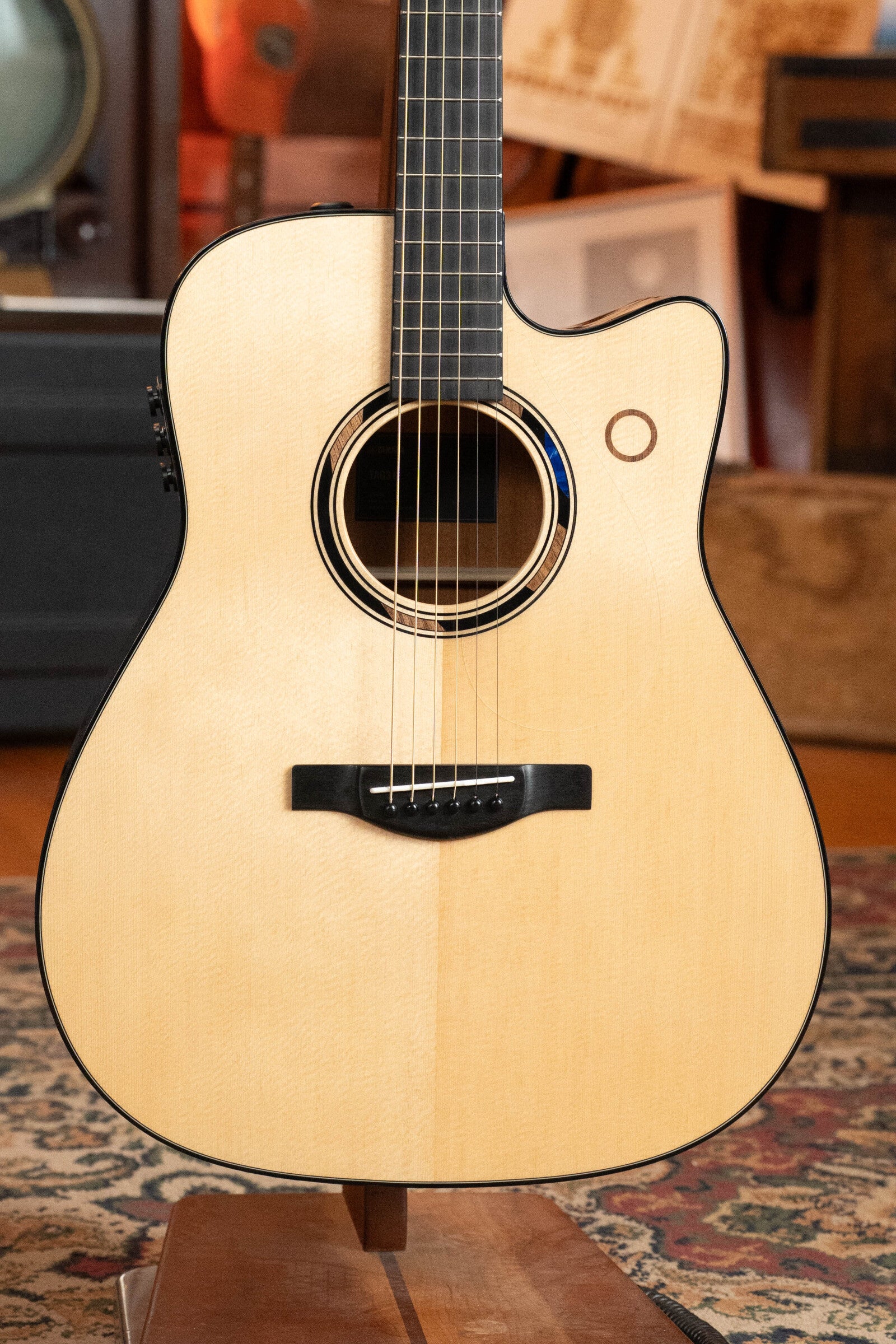 Yamaha TAG3C-NT Sitka/Mahogany Natural Dreadnought Guitar w/the NEWEST TransAcoustic System #0586