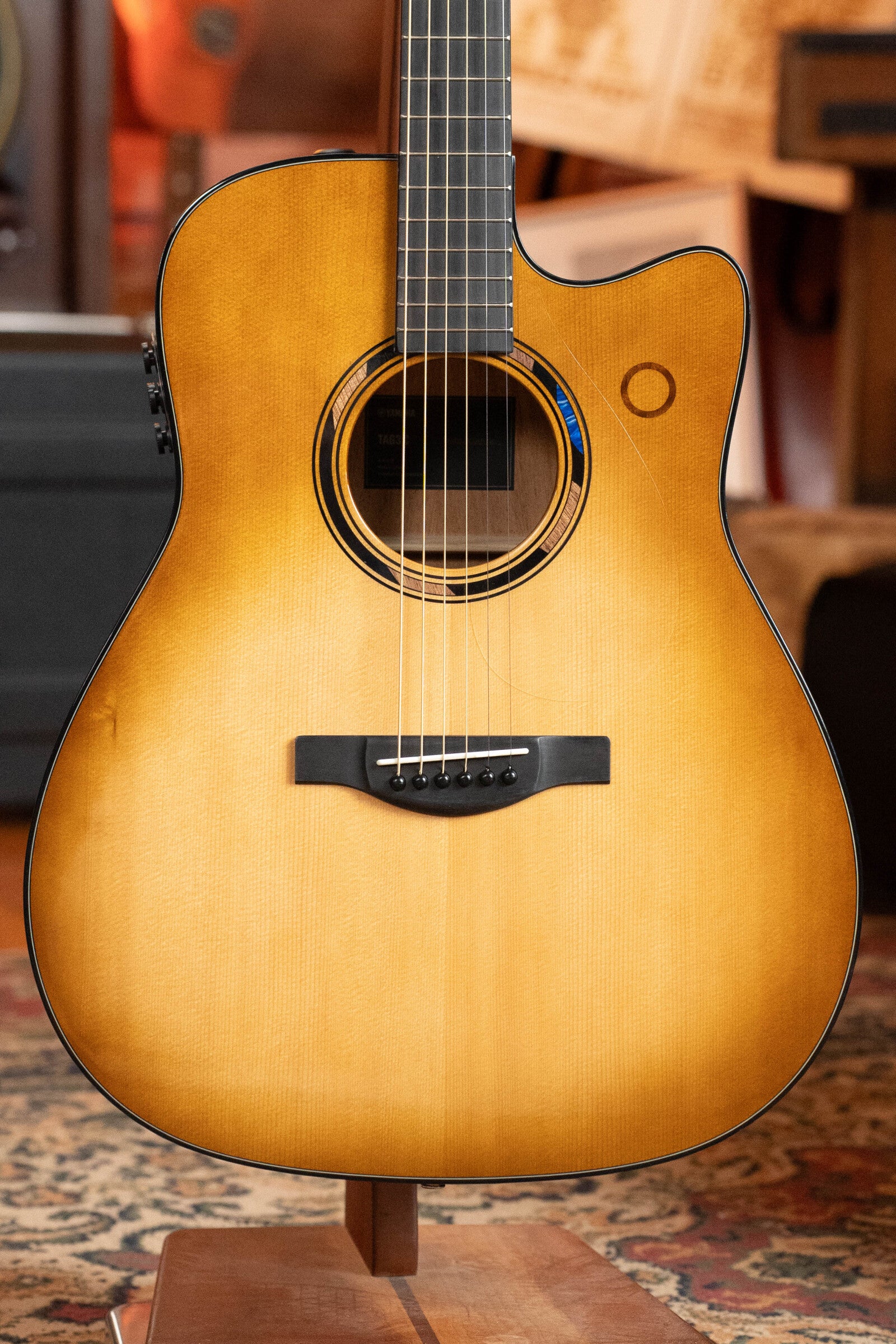 Yamaha TAG3C-SDB Sitka/Mahogany Sandburst Dreadnought Guitar w/the NEWEST TransAcoustic System #0403
