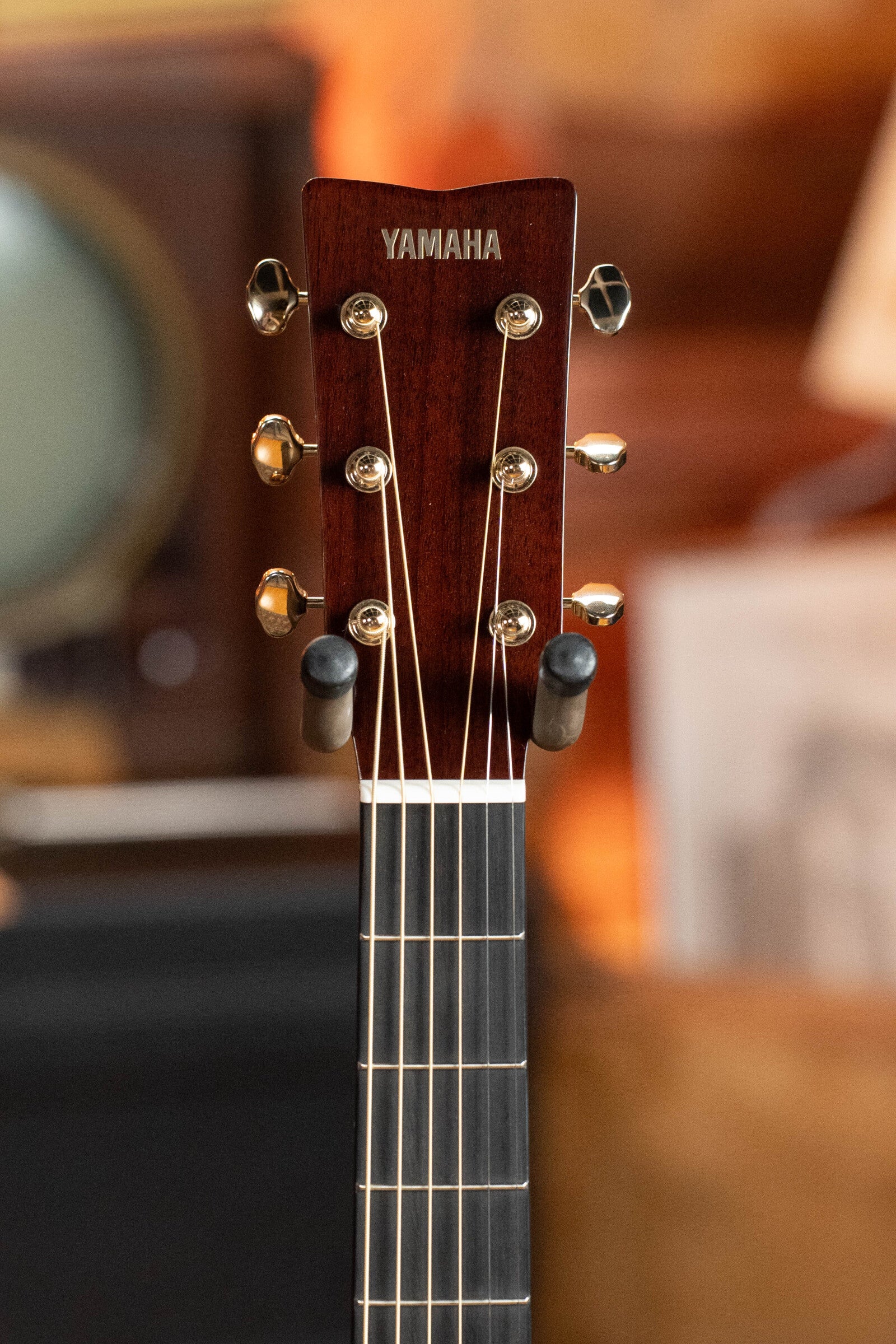 Yamaha TAG3C-SDB Sitka/Mahogany Sandburst Dreadnought Guitar w/the NEWEST TransAcoustic System #0488