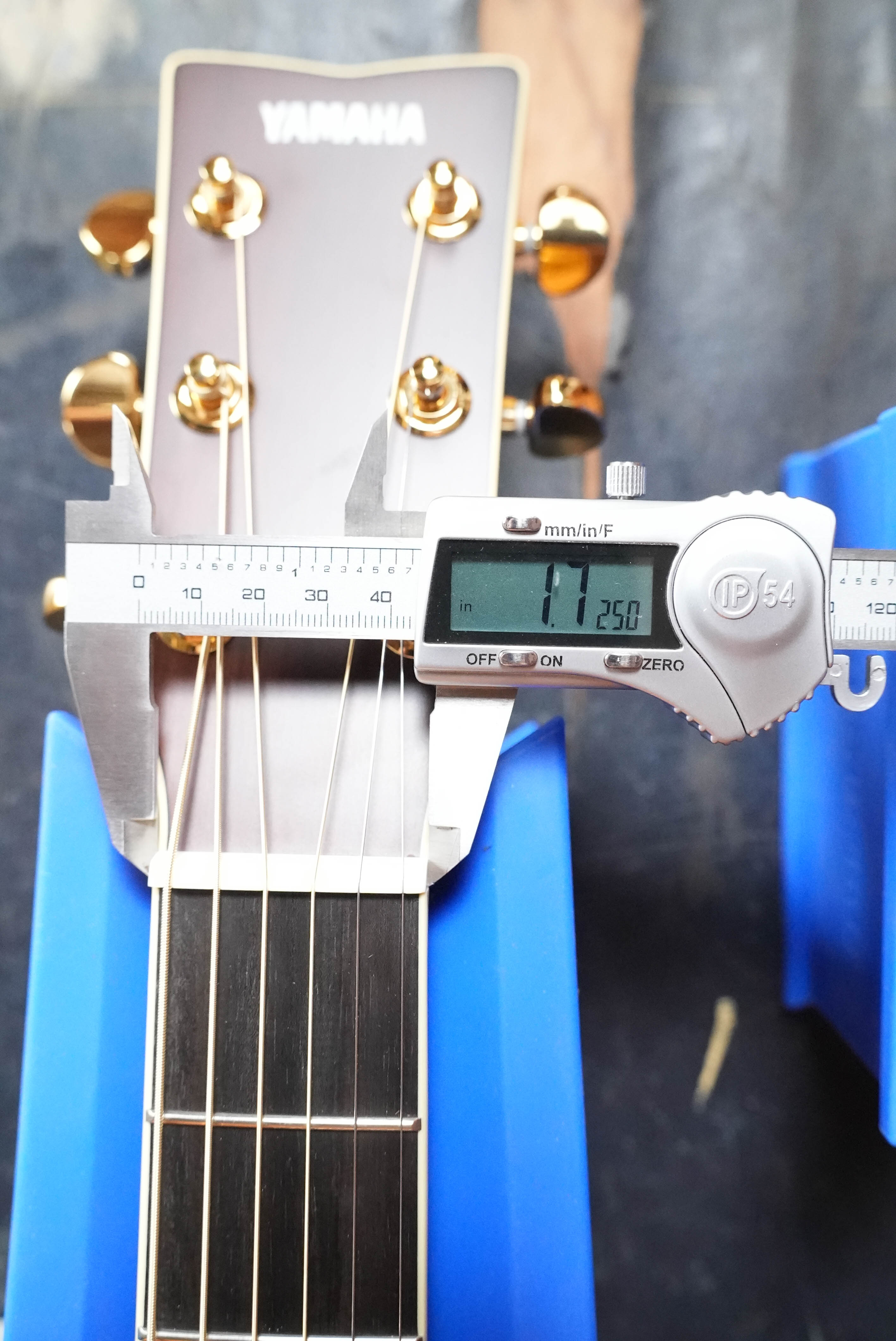 (need new Specs)Yamaha LL16M ARE Engelmann/Mahogany Original Jumbo Acoustic Guitar w/ SRT Zero Impact Pickup #0612
