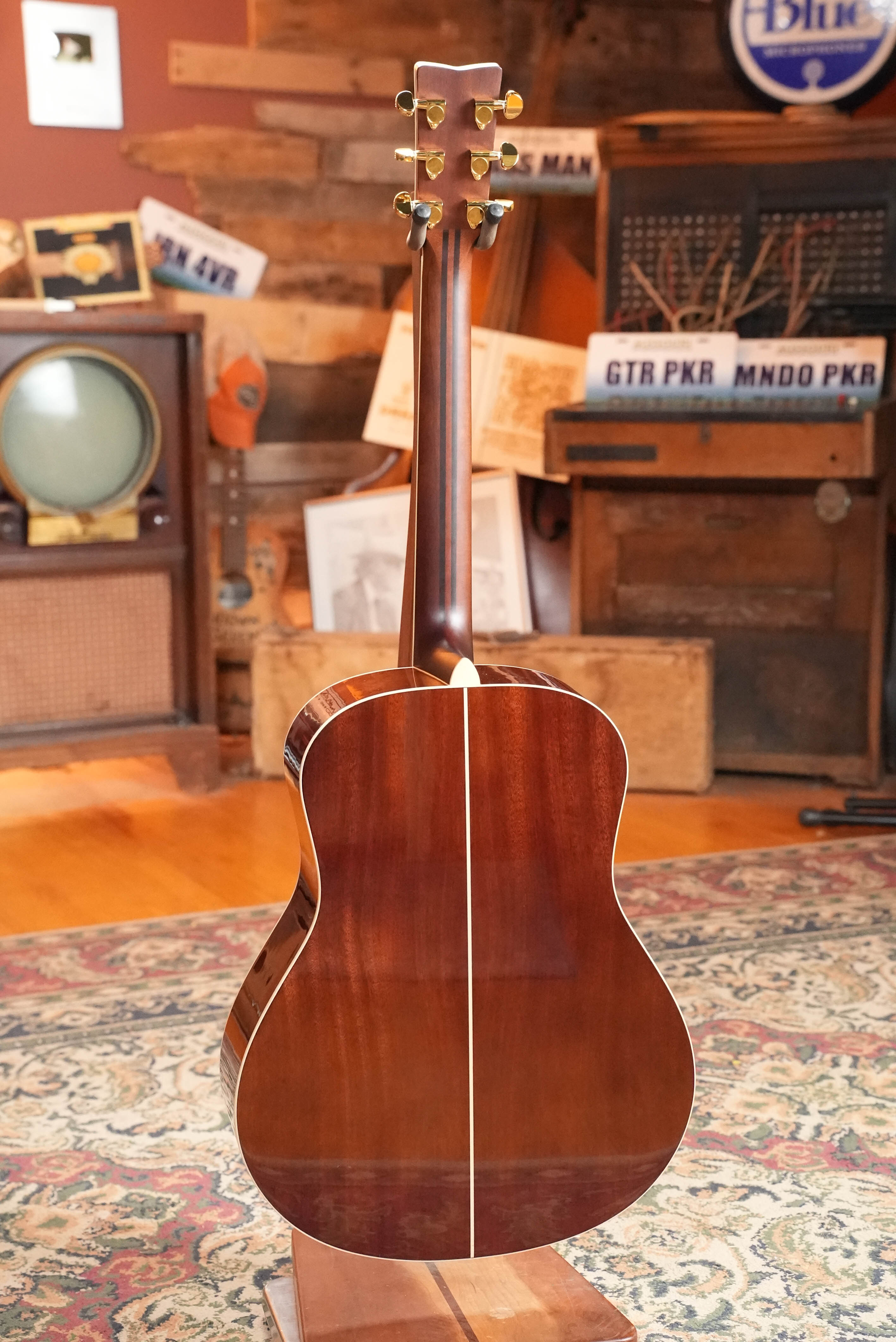 (need new Specs)Yamaha LL16M ARE Engelmann/Mahogany Original Jumbo Acoustic Guitar w/ SRT Zero Impact Pickup #0612